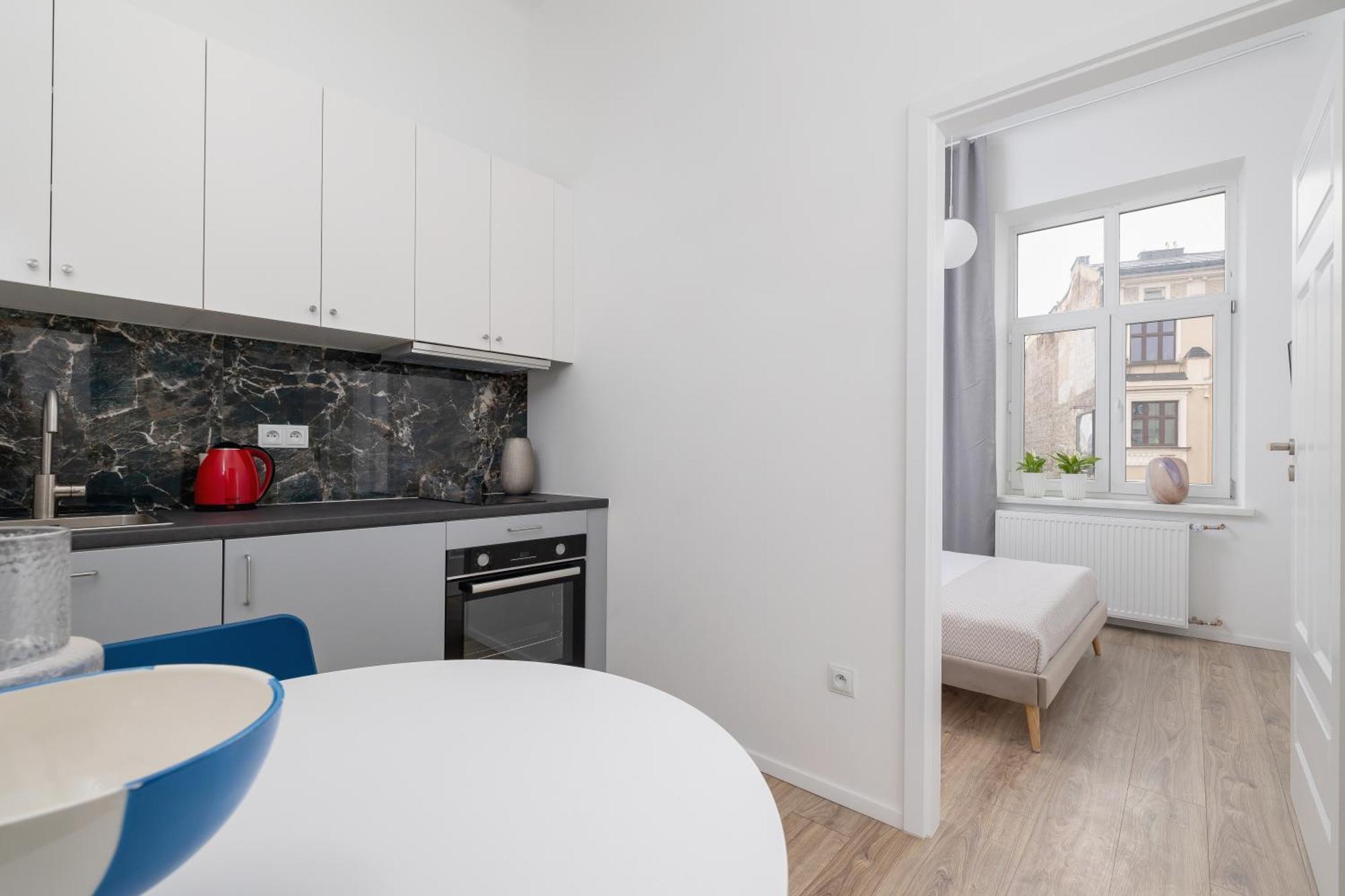 2 Bedroom Apartment - Dluga 65 كراكوفيا المظهر الخارجي الصورة
